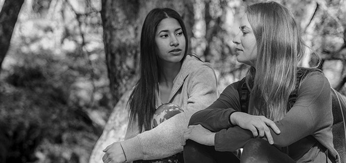 What_is_something_that_can_be_difficult_in-a_friendship_697x328