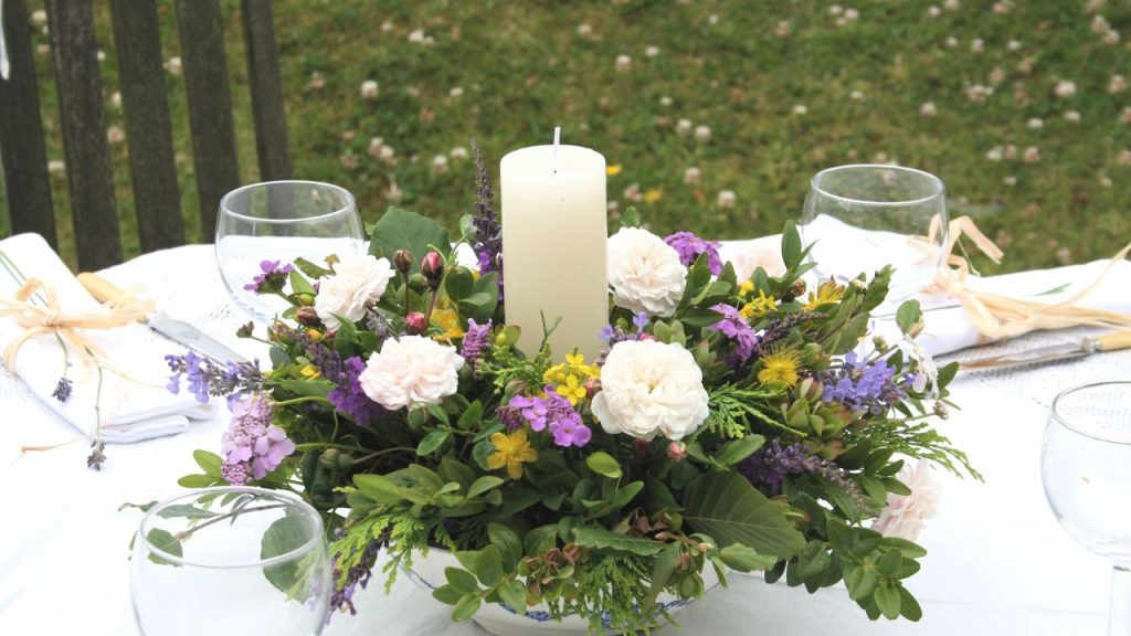 Centerpiece at the christmas party table